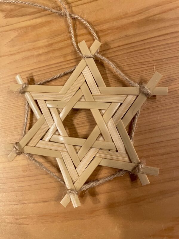 竹の書道飾り 心温まる 